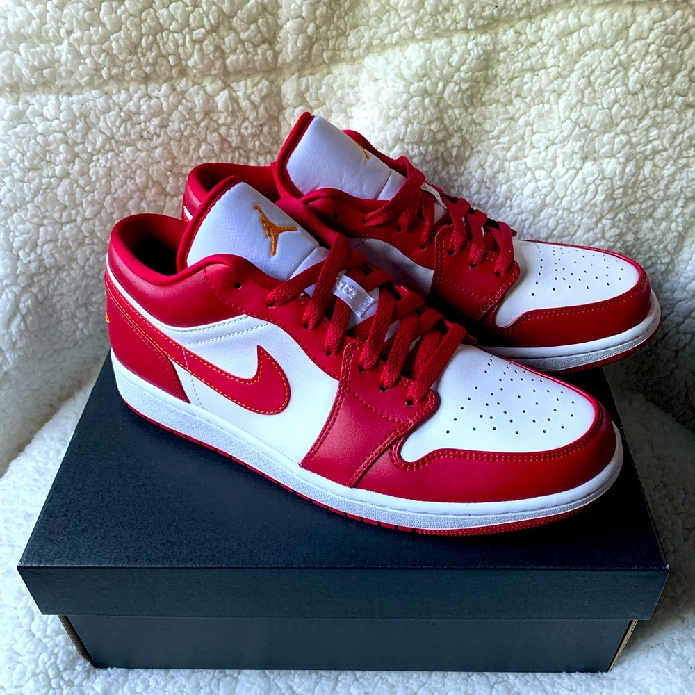 Air Jordan 1 Low Cardinal Red Size 10